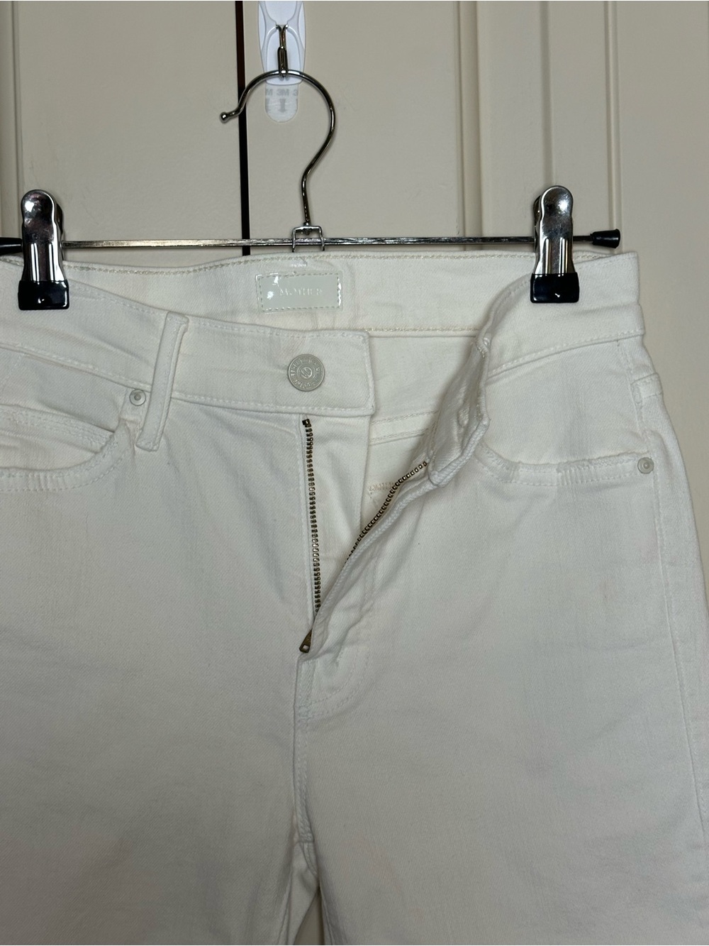 Mother The Rascal Crop Fray Jeans Off-White/ Cream Size 25 Casual Trendy Preppy - Picture 7 of 14